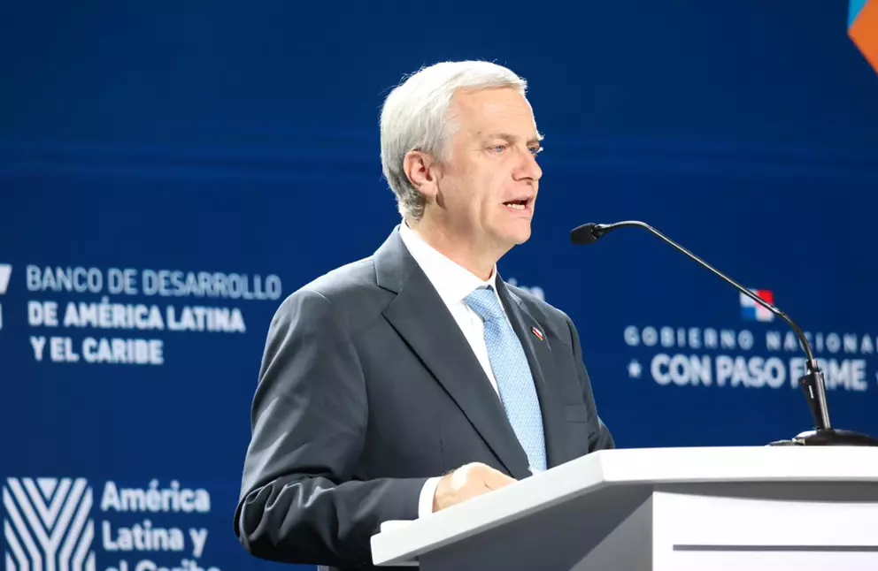 c6ef437fdeecaeb7ddbb0516594156f3ecdf07e9