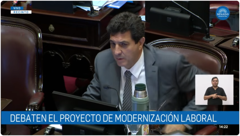FireShot Capture 1554 - (185) SENADOR FERNANDO REJAL - SESIÓN PÚBLICA ESPECIAL 11-02-26 - _ - [www.youtube.com]