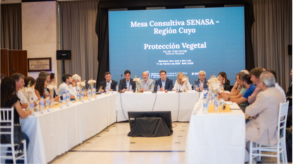 FireShot Capture 1585 - El SENASA reunió a la Mesa Consultiva en Cuyo - Argentina.gob.ar_ - [www.argentina.gob.ar]
