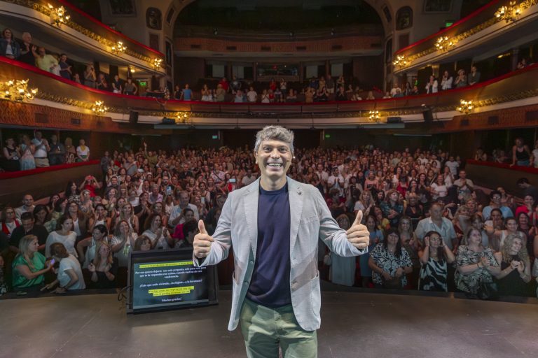 MANU-COLOMBO_13-DIC-2025_089-768x512