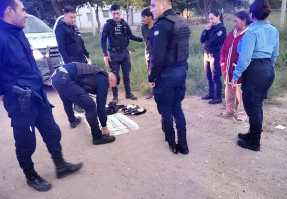 DETENIDO-POR-SEXO-EN-LA-VIA-PUBLICA-758x426