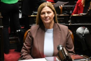 Gabriela Pedrali insistió en el reclamo por los fondos coparticipables: «Necesitamos los recursos para resolver los problemas de los riojanos»